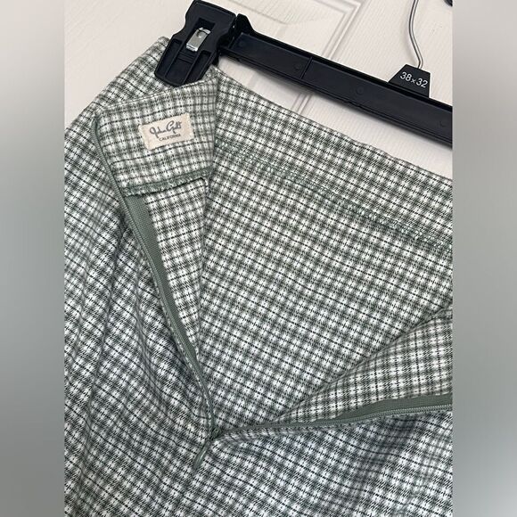 Green Plaid Brandy Melville Cara Skirt - Picture 5 of 5